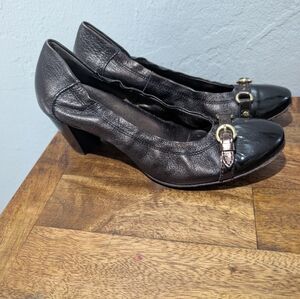AGL Attilio Giusti Leombruni Bronze‎ Black Leather Buckle Pumps Size 38.5/8.5
